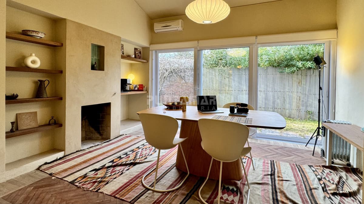 ALQUILER CASA DE DISEÑO DE 3 DORMITORIOS CON PISCINA EN SAN RAFAEL   -
