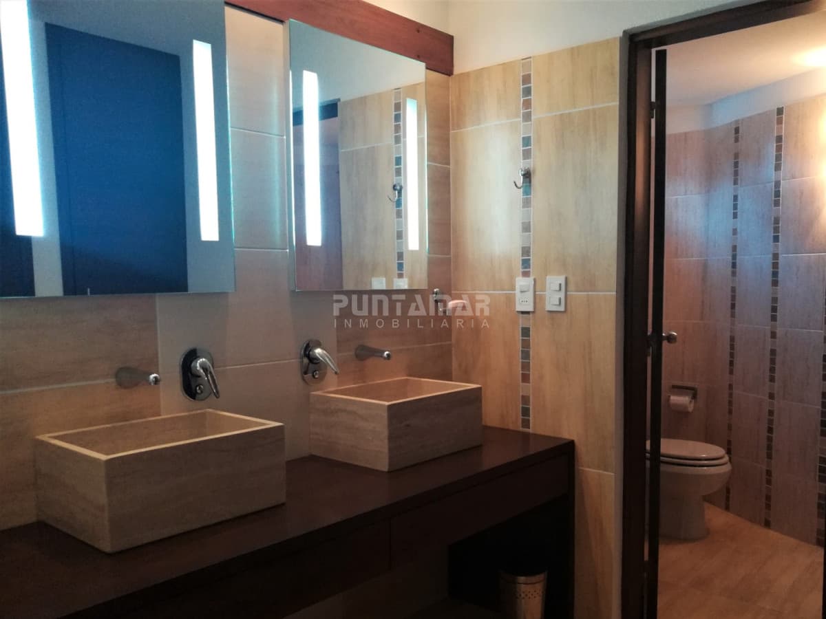 ALQUILER DE CASA EN MONTOYA 3 DORMITORIOS CON PISCINA  -