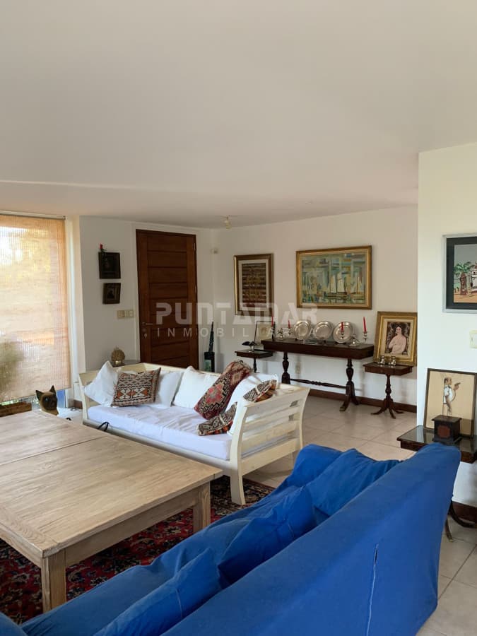ALQUILER CASA 3 DORMITORIOS A METROS DE LA PLAYA DE MONTOYA  -