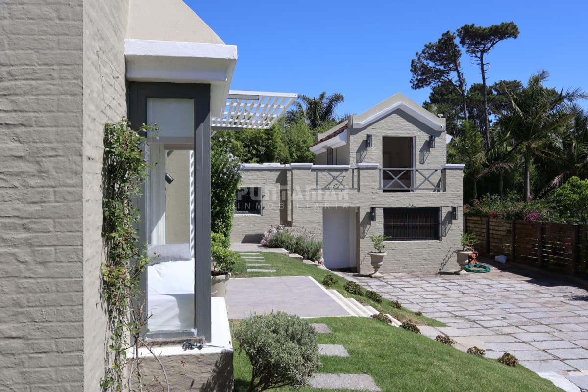 Casa ID.212677 - IMPORTANTE CASA DE 2 PLANTAS EN LA BARRA, MONTOYA