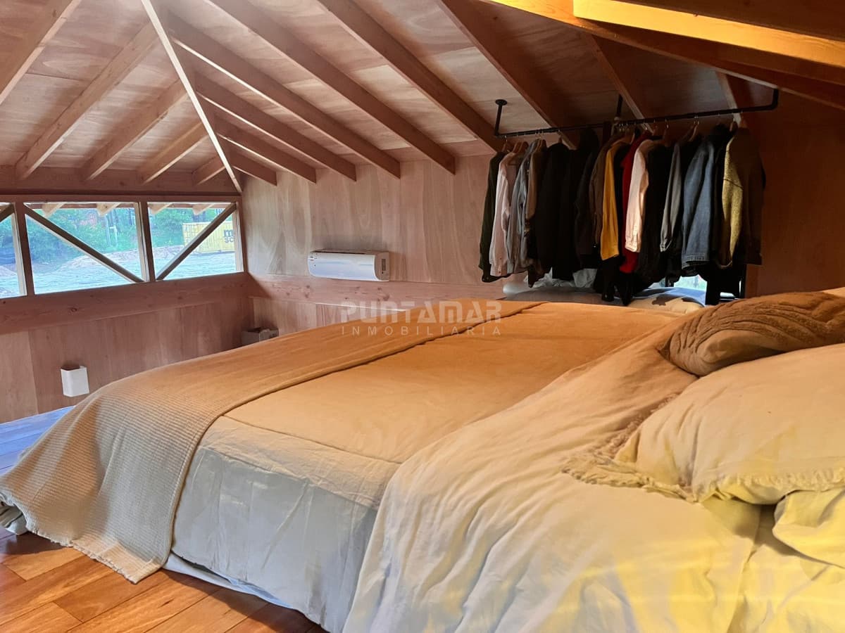 CASA TIPO LOFT ALQUILER EN BARRA VERDE  -