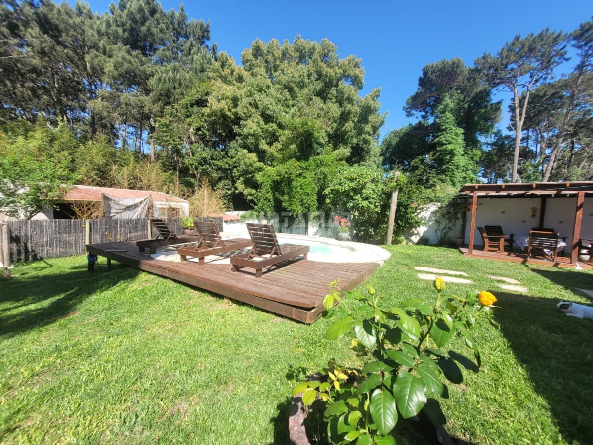 HERMOSA CASA EN PINARES P35 PUNTA DEL ESTE ALQUILER   -
