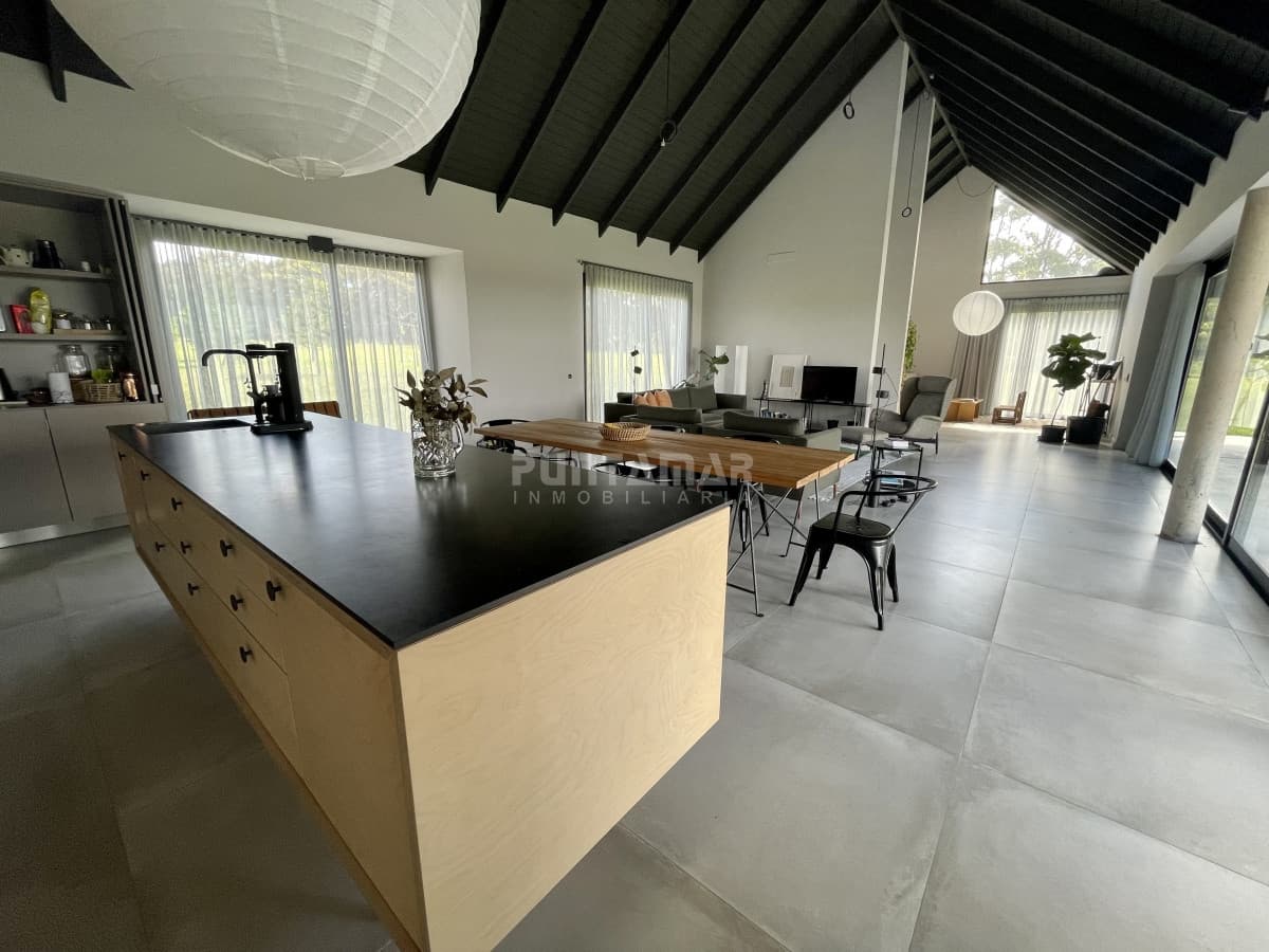 Casa ID.213184 - VENTA, ESPECTACULAR CASA DE DISEÑO EN PUEBLO MIO MANANTIALES