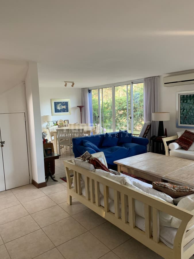 ALQUILER CASA 3 DORMITORIOS A METROS DE LA PLAYA DE MONTOYA  -