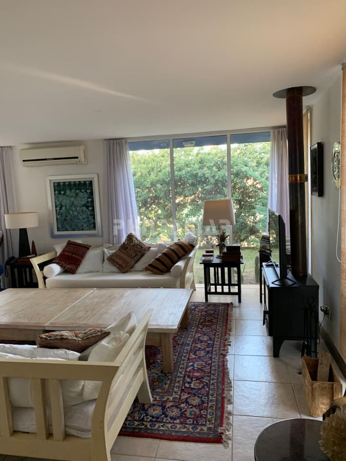 ALQUILER CASA 3 DORMITORIOS A METROS DE LA PLAYA DE MONTOYA  -