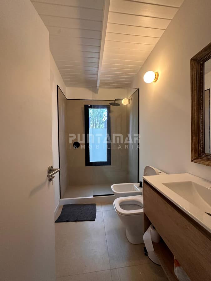 Casa en alquiler Barra Verde, piscina climatizada  -