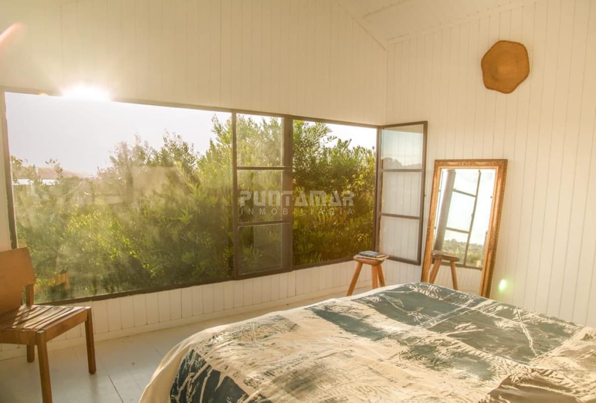 Casa ID.213199 - ALQUILER O VENTA MODERNA CASA EN ALTOS DE PUNTA PIEDRA A METROS DE LA PLAYA