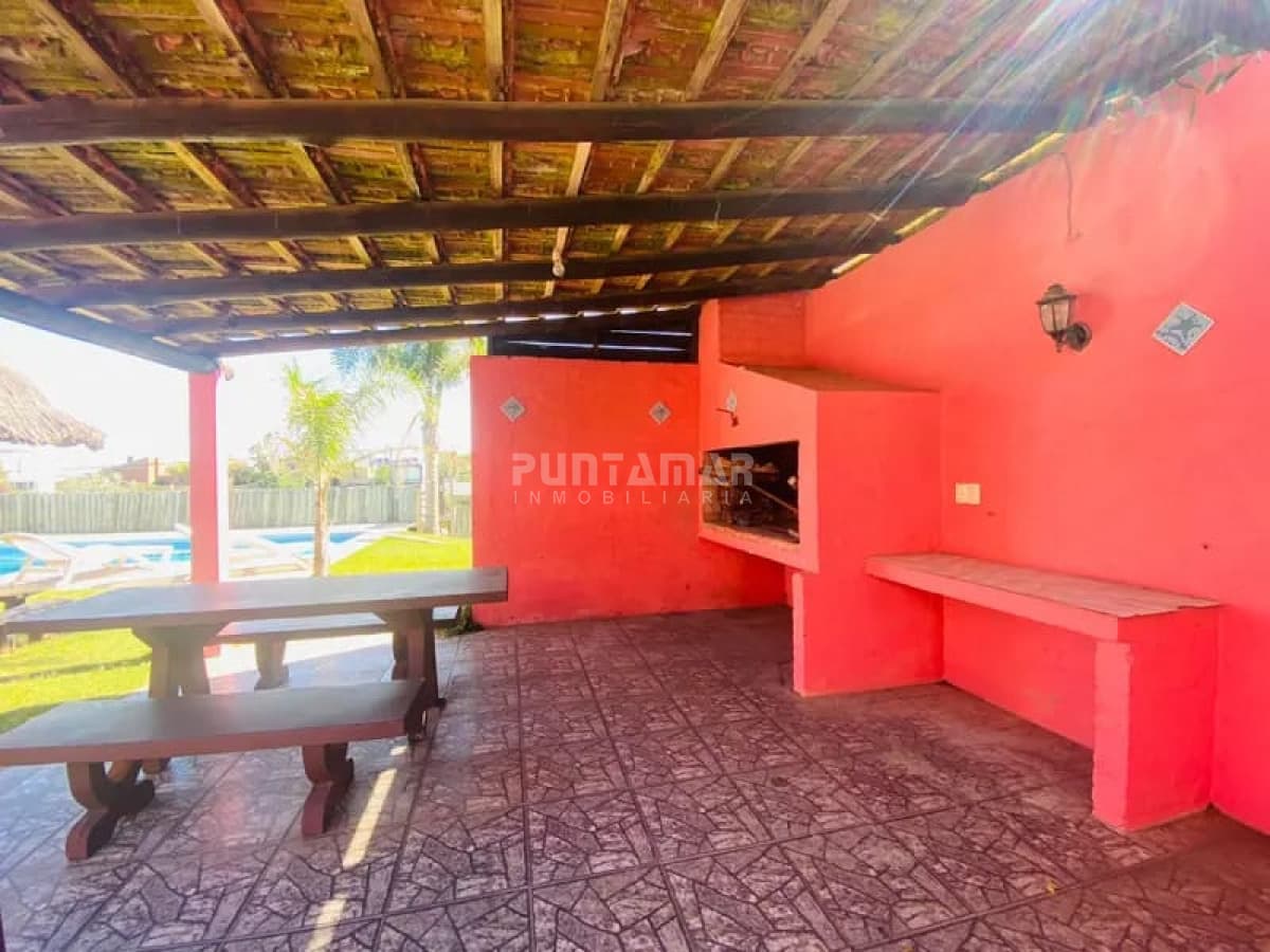 ALQUILER CASA PARA 12 PERSONAS  -