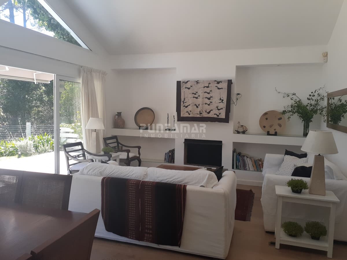 DIVINA CASA EN UN ENTORNO DE NATURALEZA , CERCA DE LA PLAYA , MONTOYA LA BARRA  -