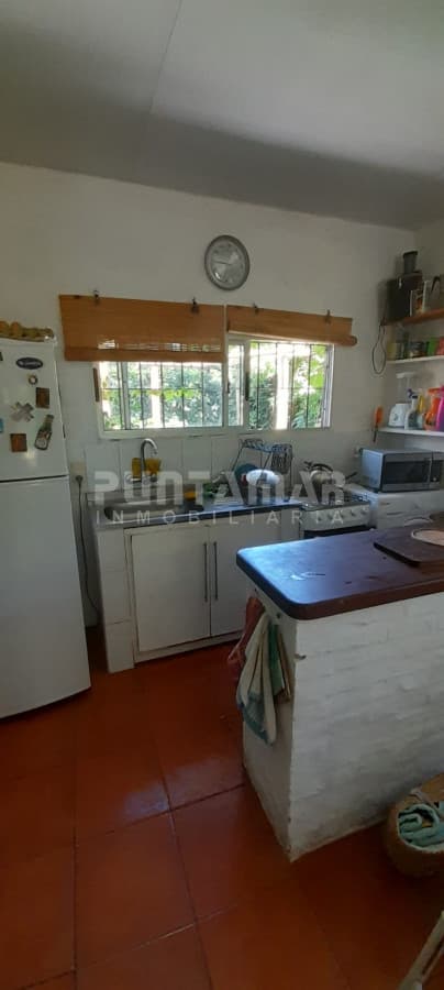 CASA DE 2 DORMITORIOS EN LA MANSA  -