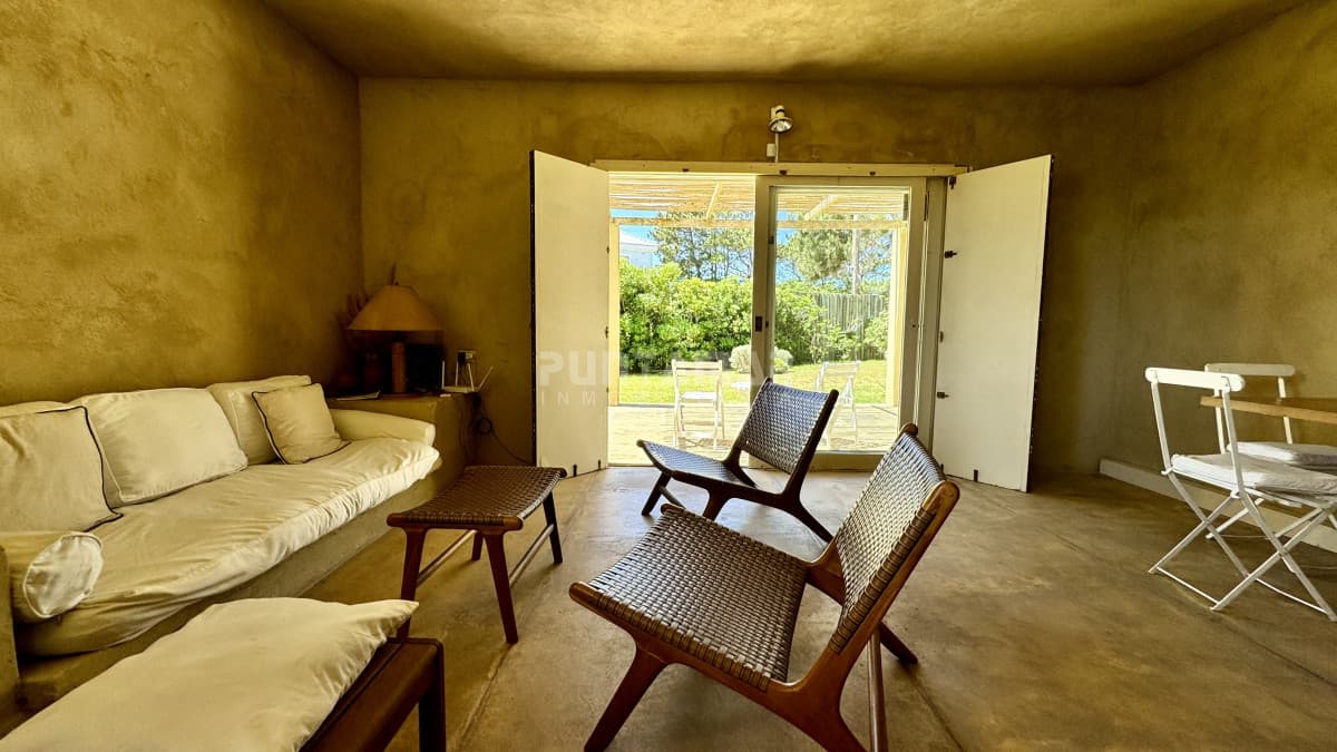 CASA EN ALQUILER EN PUNTA PIEDRAS  -