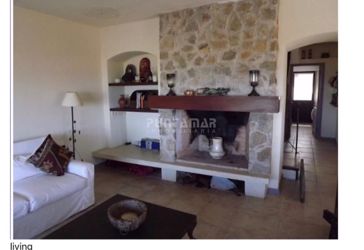 Casa en Montoya, 3 dormitorios *  -