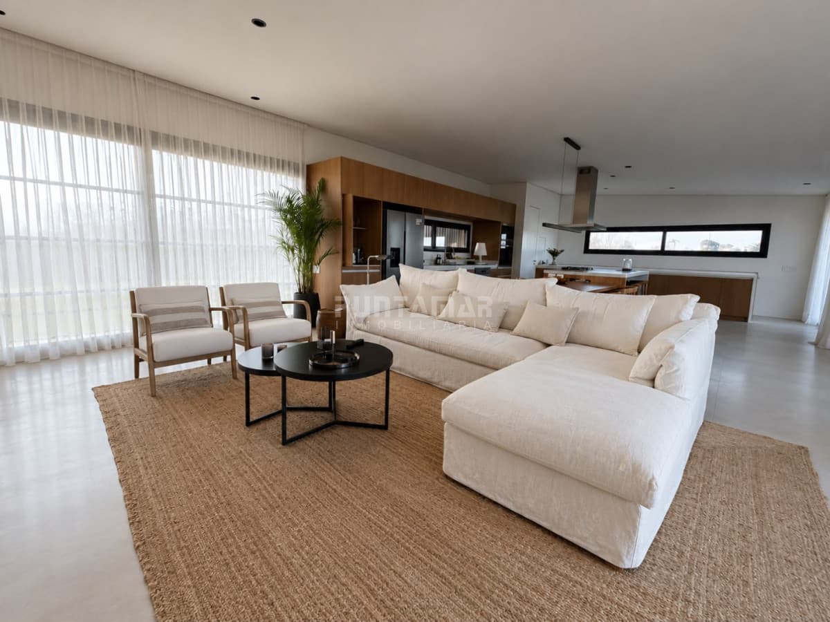 ALQUILER CASA 3 DORM, CON PISCINA Y VISTA AL MAR EN EL CHORRO  -
