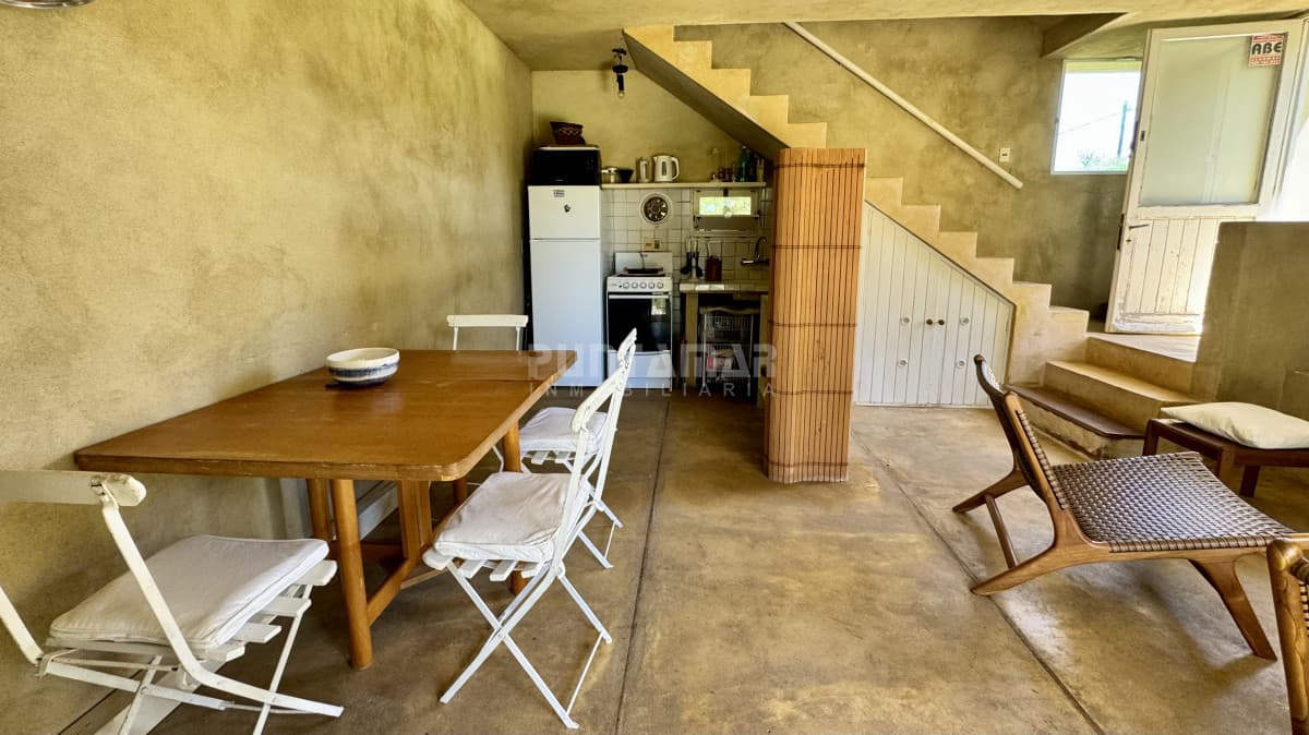CASA EN ALQUILER EN PUNTA PIEDRAS  -