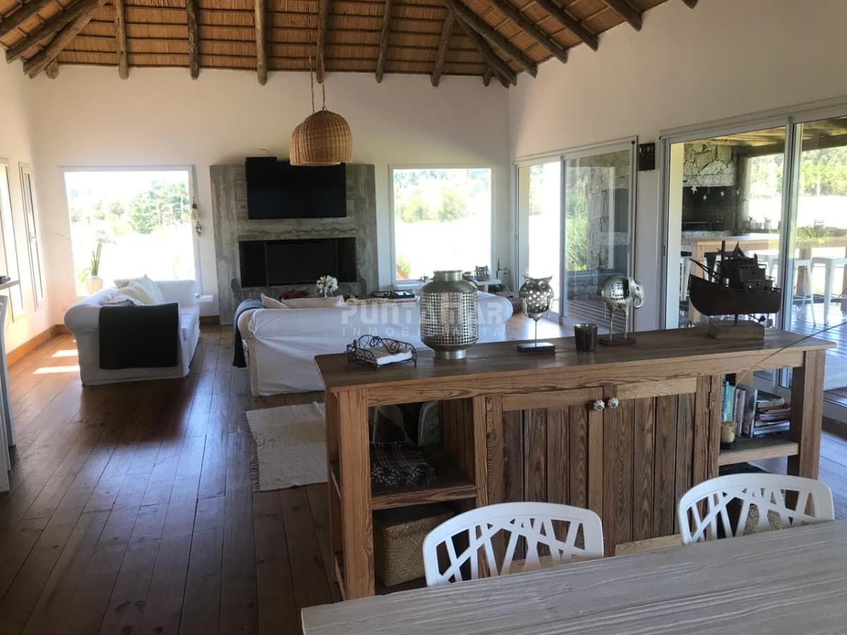 CASA EN ALQUILER EN BARRIO PRIVADO PUEBLO MIO , MANANTIALES  -