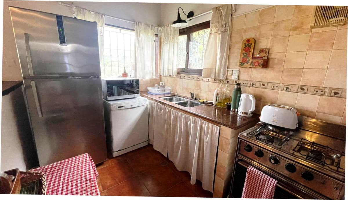 ALQUILER CASA MONTOYA 4 DORMITORIOS  -
