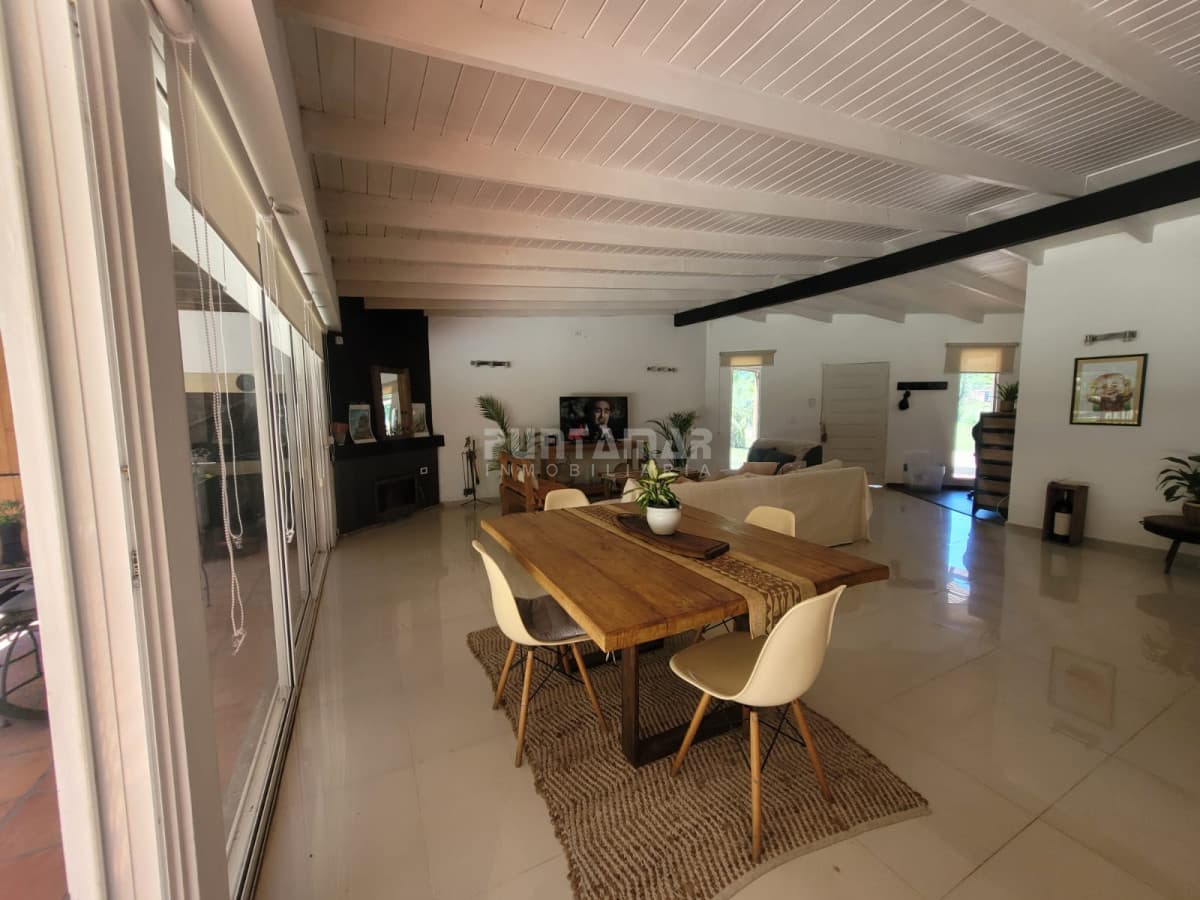 Casa ID.213418 - VENTA DE CASA  EN PUNTA BALLENA - BARRIO PRIVADO