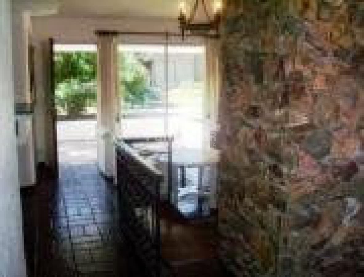 ALQUILER CASA DE 4 DORMITORIOS   -