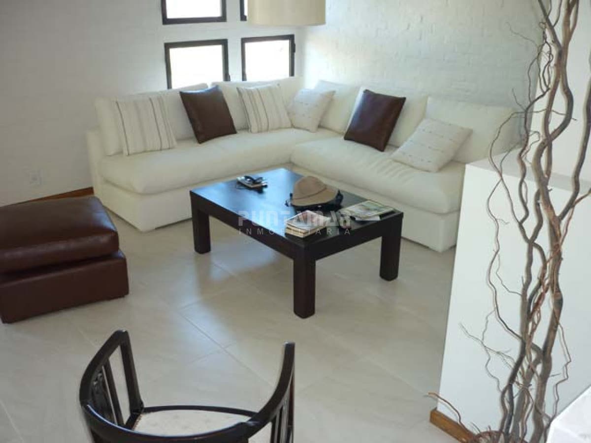 Casa ID.210948 - Venta de. Casa  en la Barra a pasos de playa Montoya