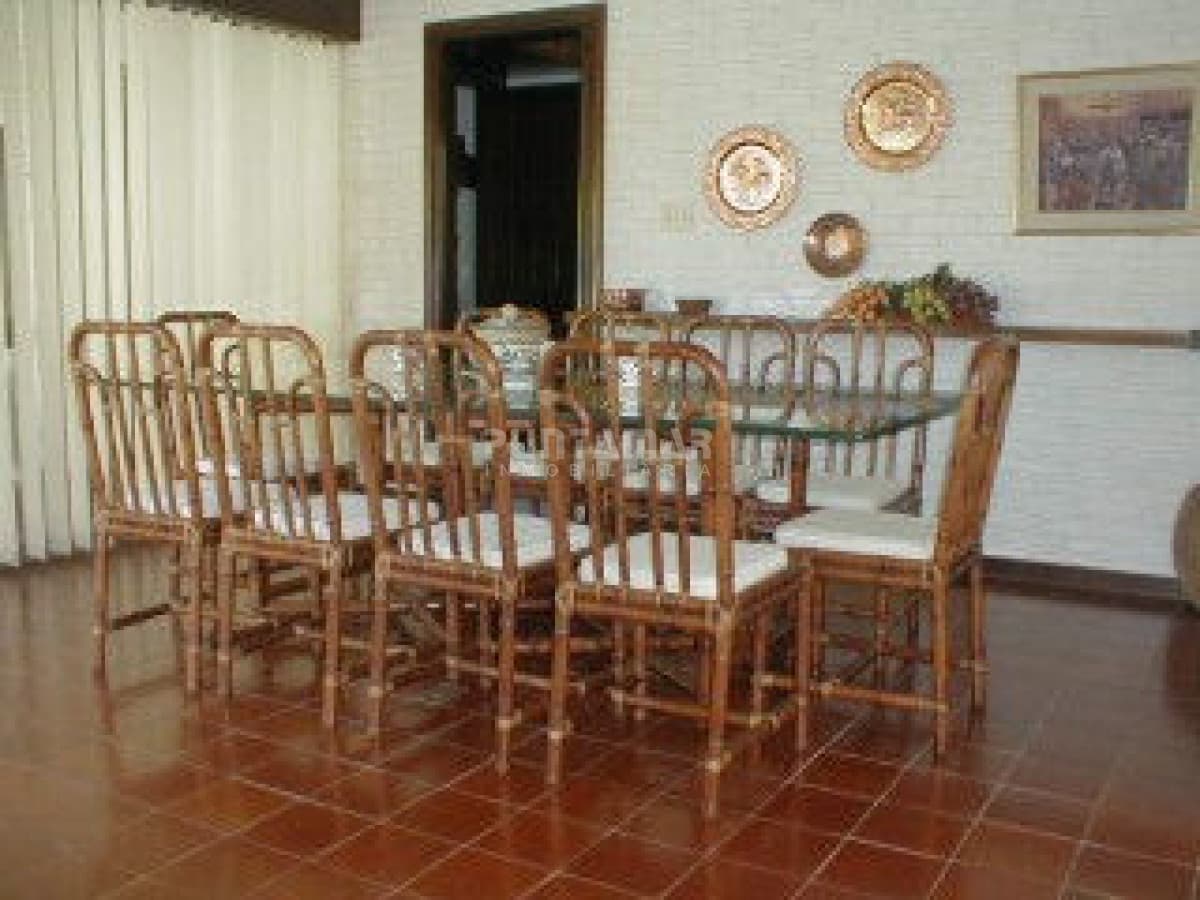 CASA DE 3 DORMITORIOS EN LA MANSA  -