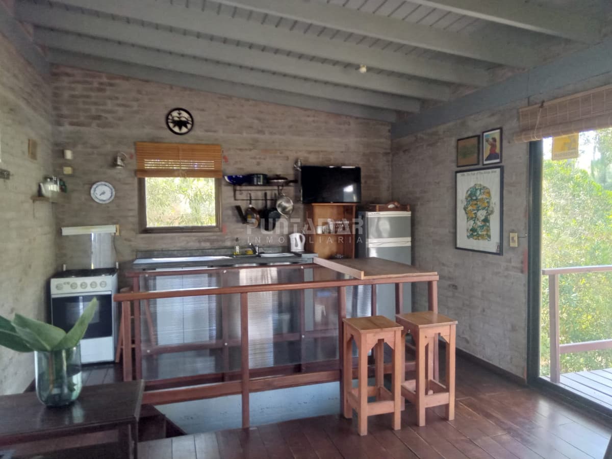 CASA EN MONTOYA DE UN DORMITORIO CERCA DEL MAR  -