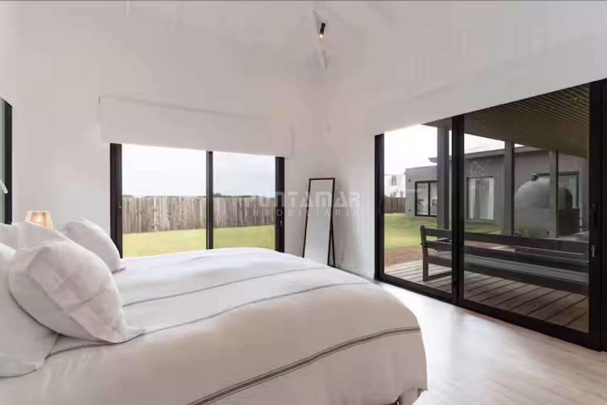 ALQUILER CASA EN LA JUANITA  -