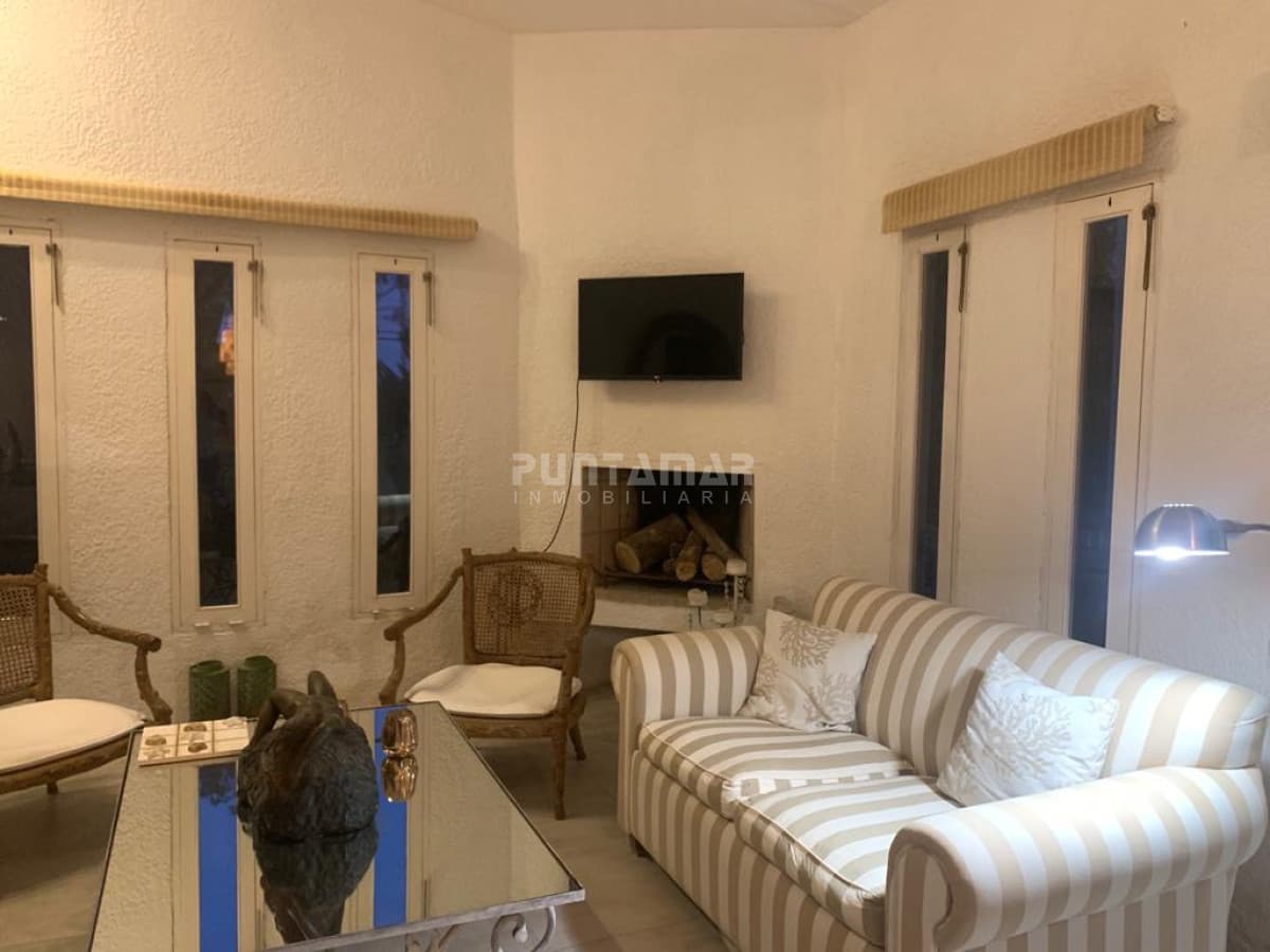 Casa ID.212004 - MODERNA CASA EN VENTA EN EL CHORRO A METROS DEL MAR