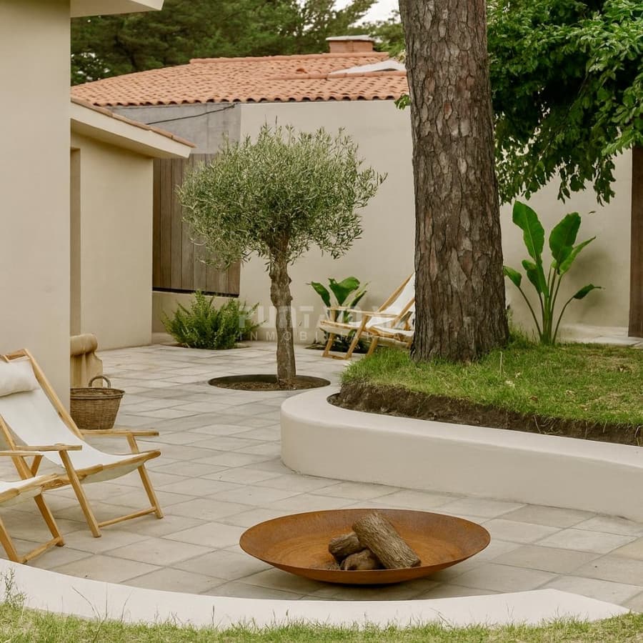 ALQUILER CASA DE DISEÑO DE 3 DORMITORIOS CON PISCINA EN SAN RAFAEL   -