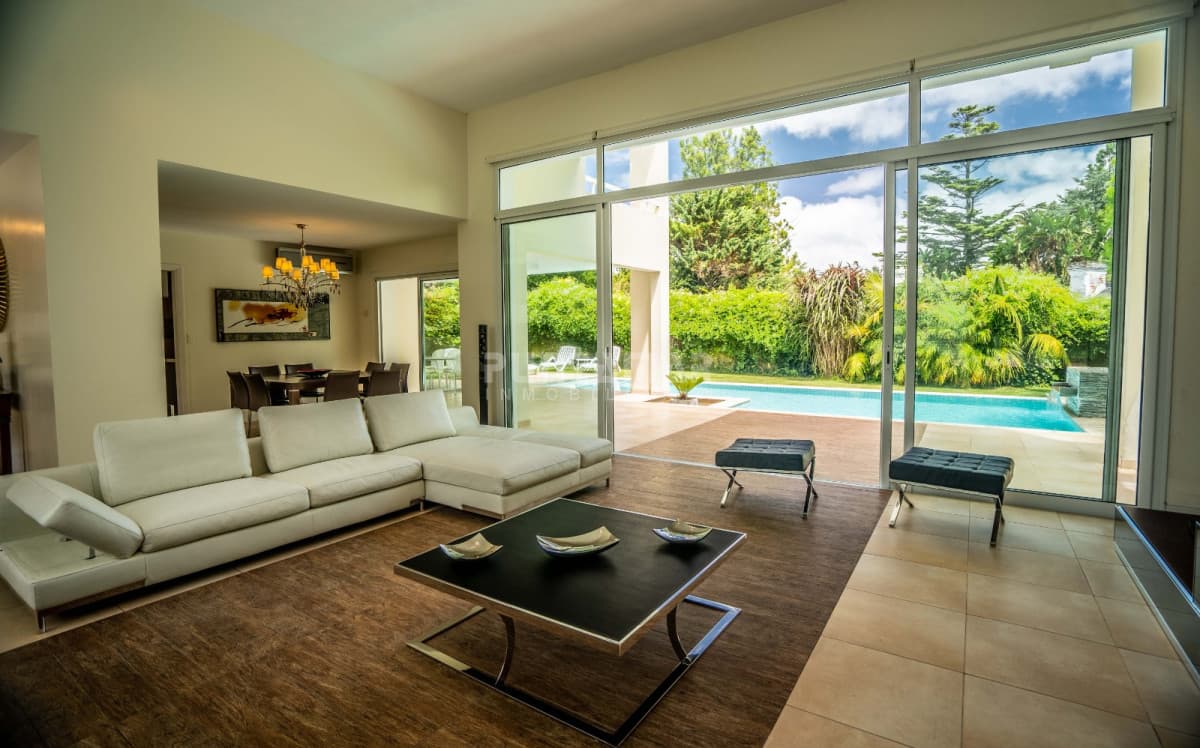 Casa ID.212150 - Increible casa en Boulevard Park
