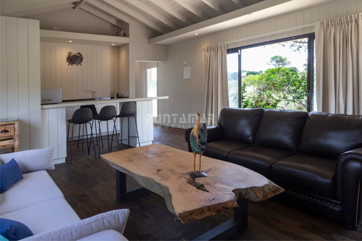 Casa ID.213398 - MODERNA CASA DE 1 DORMITORIO CON PISCINA A 100 MTS DE LA PLAYA DE JOSE IGNACIO