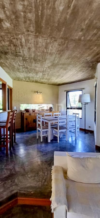 CASA EN ALQUILER TEMPORADA ZONA DE MONTOYA LA BARRA A DOS CUADRA DEL MAR   -