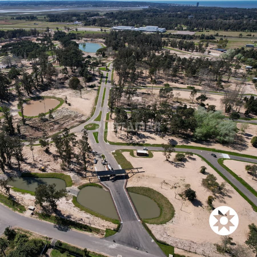 Terreno ID.213680 - TERRENO EN LA CAÑADA, DESARROLLO EN EL CORAZON DE PUNTA DEL ESTE