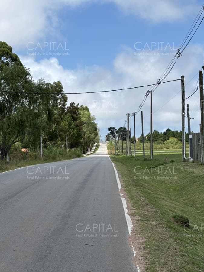 Oportunidad gran terreno sobre Av. Gonchi Rodriguez