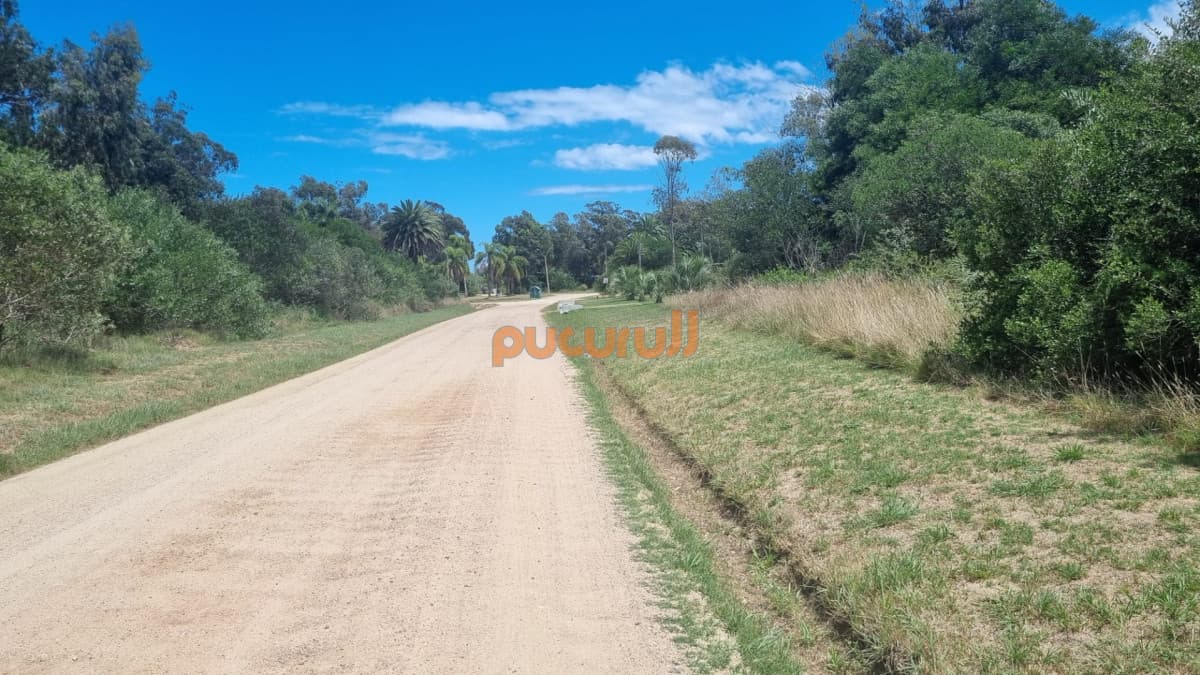 Terreno en venta en Sauce de Portezuelo, excelente ubicación a pasos del mar
