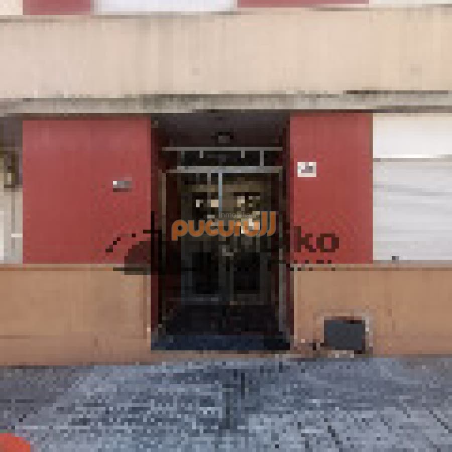 Venta de apartamento en Cordón de 2 dormitorios y cocina definida