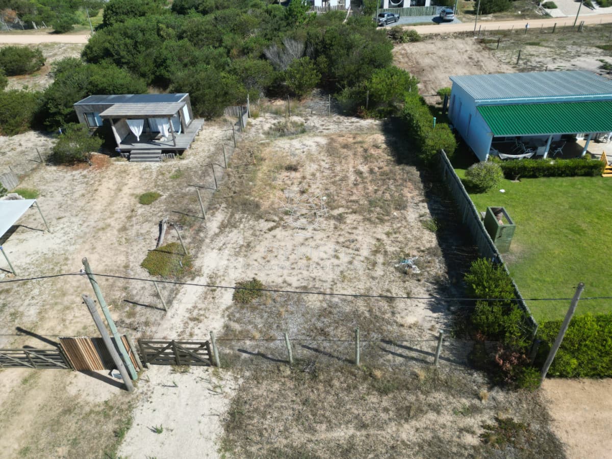 Terreno en La Juanita | A 2 cuadras del mar