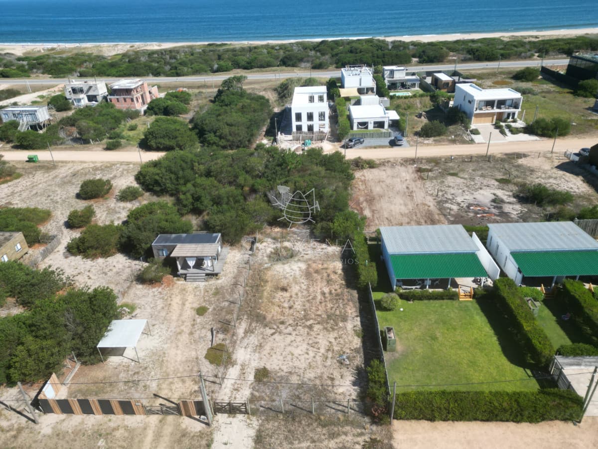 Terreno en La Juanita | A 2 cuadras del mar