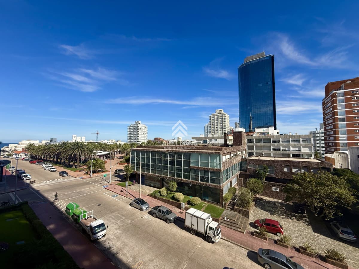 Apartamento ID.6542 - Península, reciclado a metros del Puerto