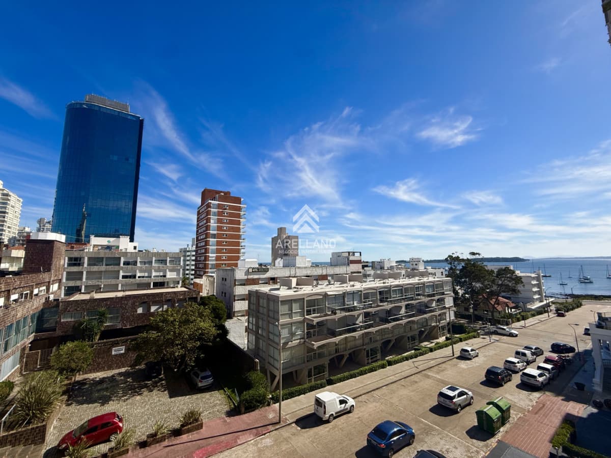 Apartamento ID.6542 - Península, reciclado a metros del Puerto