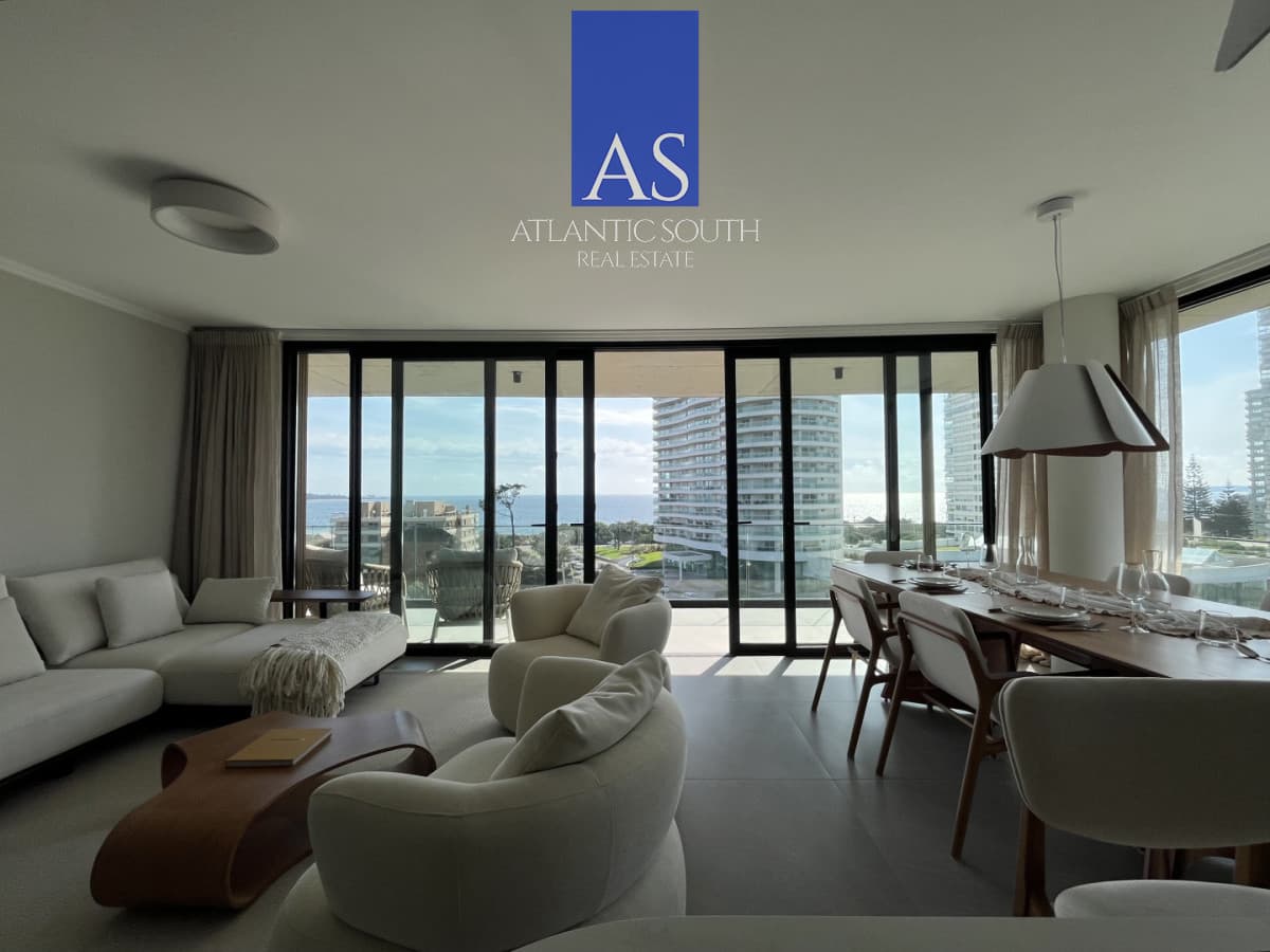 Planta de categoría con Vista al Mar Playa Mansa Punta del Este