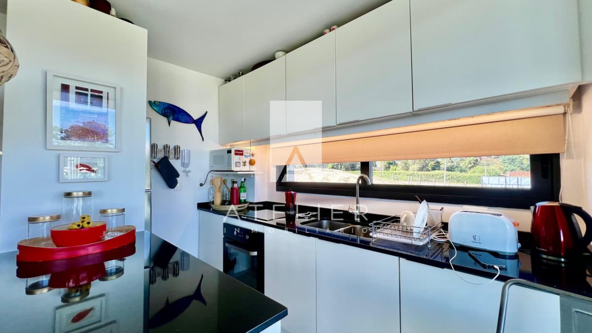 Apartamento en Venta Playa Mansa 2 dormitorios con parrillero propio Punta del Este