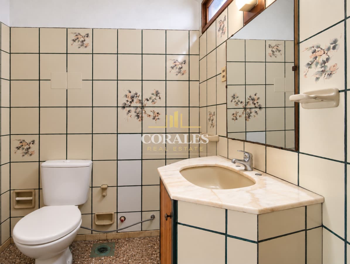 CASA EN VENTA 3 DORMITORIOS + APTO PARA TERMINAR - MALDONADO