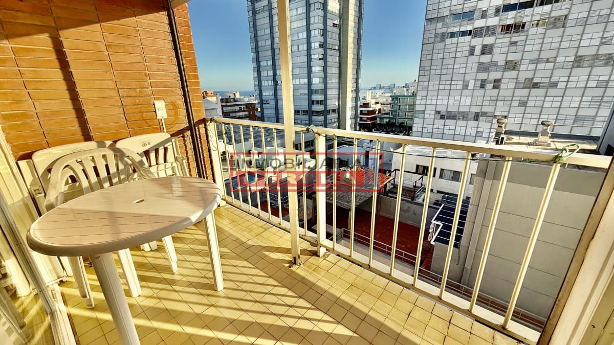 Península - 1 dormitorio - Terraza - Vistas y Garaje  - Inmobiliaria Verona Punta