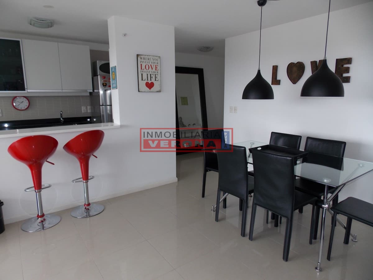 Piso Alto Con Espectacular Vista Al Bosque Y Algo De Mar - Inmobiliaria Verona Punta