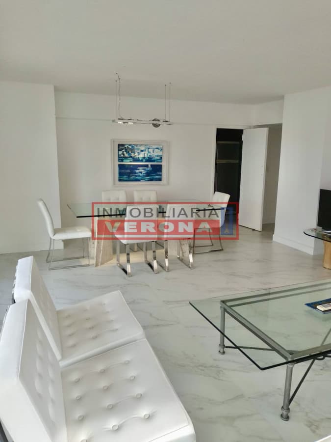 Edificio de Categoría - 3 Dormitorios  - Inmobiliaria Verona Punta