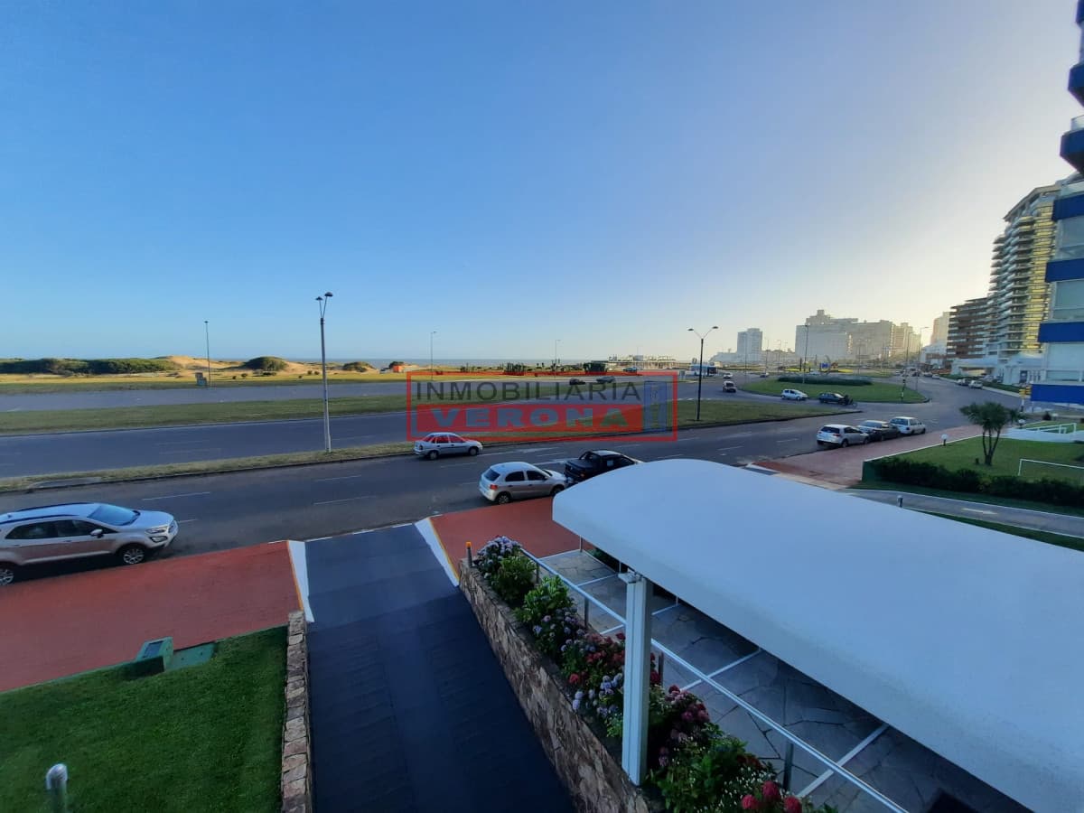 Apartamento en Brava - 1ra linea al mar! - Inmobiliaria Verona Punta