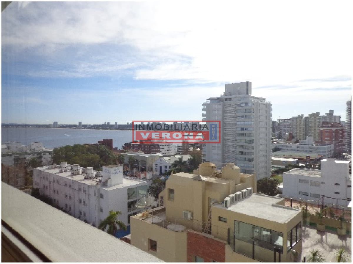 Apartamento en Peninsula, 1 dormitorios * - Inmobiliaria Verona Punta
