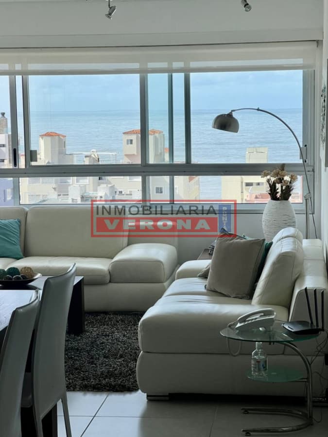 Torre VAN GOGH - Apto Reciclado en Venta de 2 Dormitorios! - Inmobiliaria Verona Punta