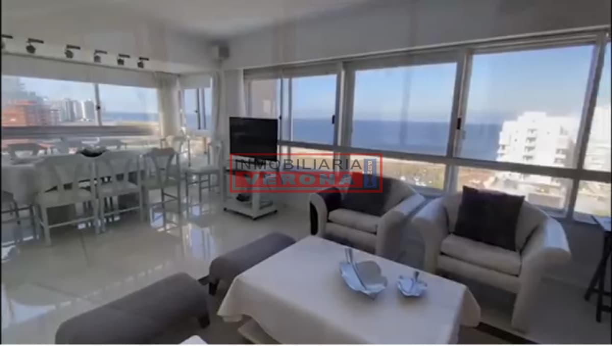 Encantador apartamento en Peninsula - Inmobiliaria Verona Punta