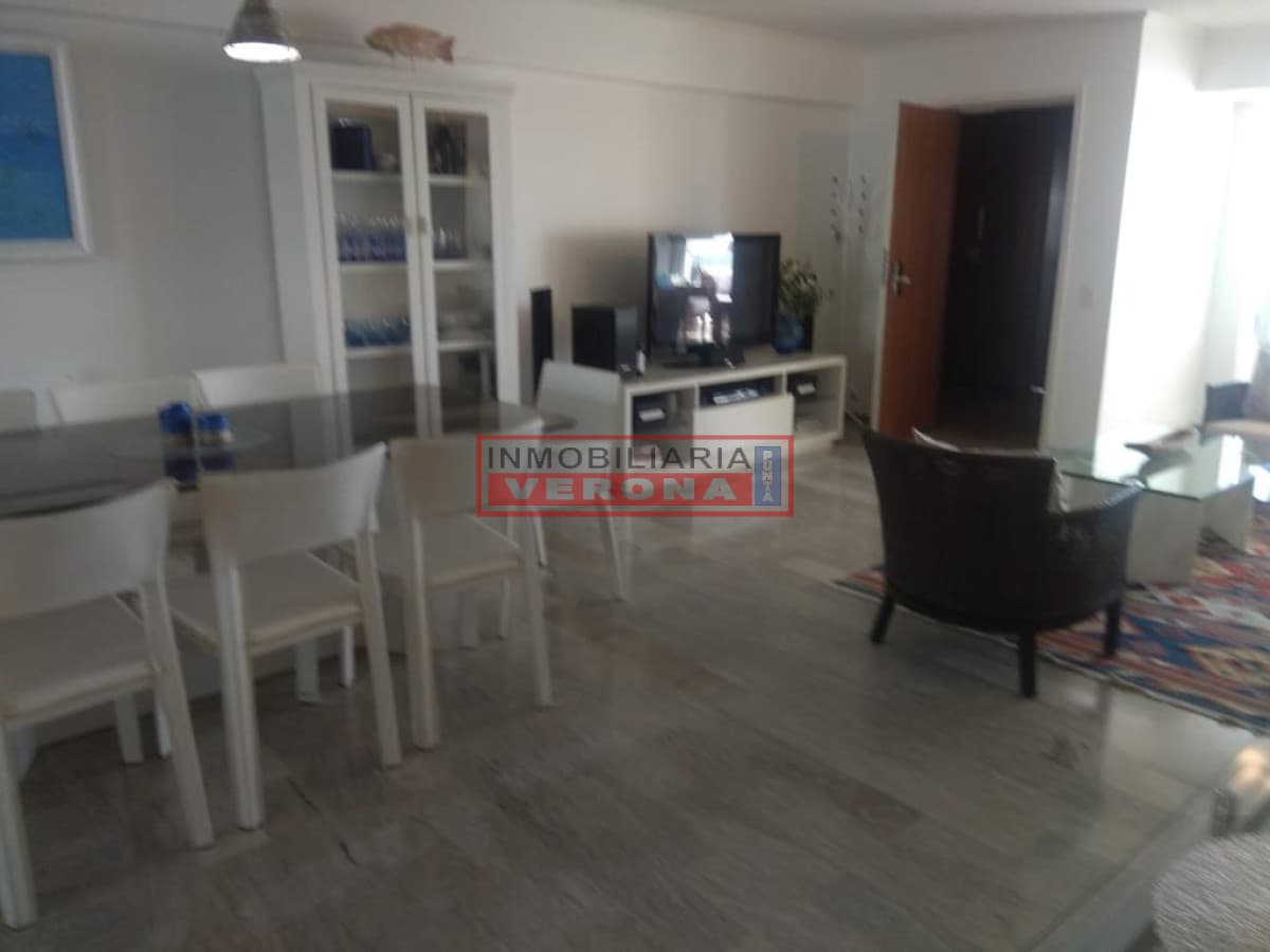 Excelente apartamento con vista al puerto - Inmobiliaria Verona Punta